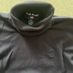 Woman’s navy blue cotton turtleneck size M